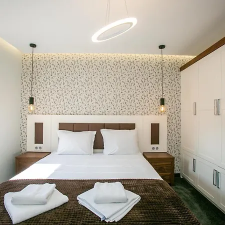 B&d Delux, New Guest house Lovech