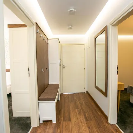 Gasthof B&d Delux, New