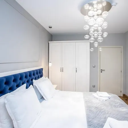 B&d Delux, New Lowetsch