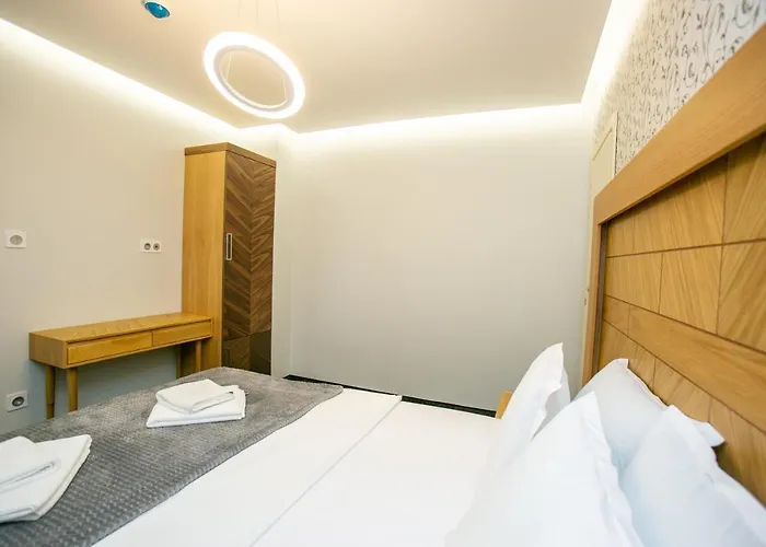 B&d Delux, New Gasthuis