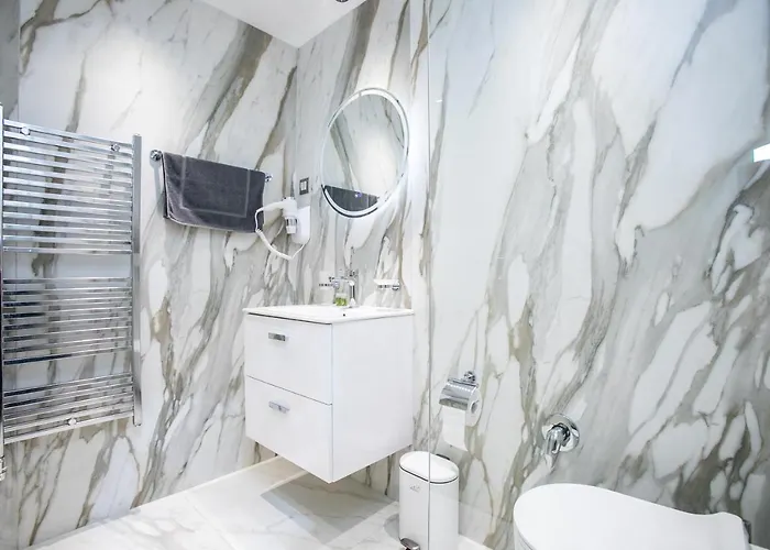 B&d Delux, New Gasthuis