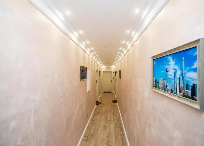 Gasthuis B&d Delux, New Lovetsj