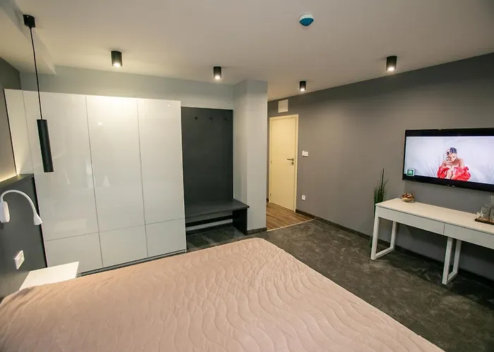 B&d Delux, New ロヴェチ